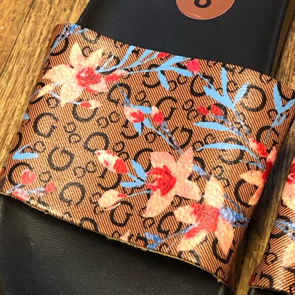 NWOT Guess Brown Floral Slip On Slide Sandals Size 8 - Picture 3 of 12